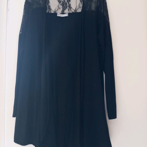 Black cardigan with lace used, no buttons, size L