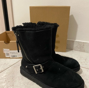 μπότες Ugg