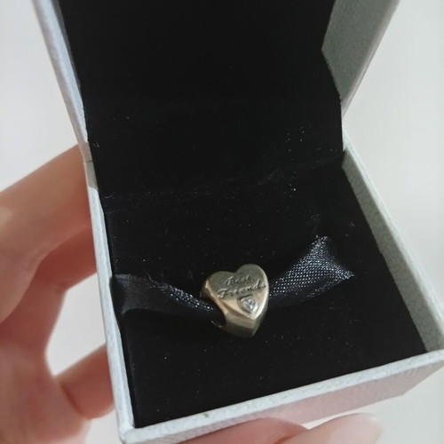 Pandora charm Best Friends heart