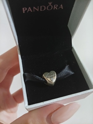 Pandora charm Best Friends heart