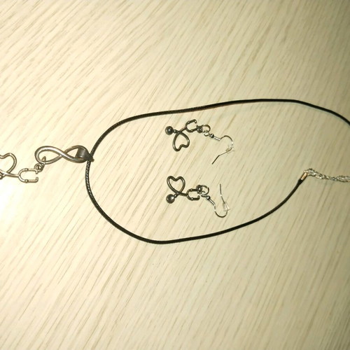 Handmade necklace and earrings set new