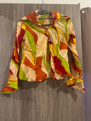 Printed shirt like new, size S, 100% viscose