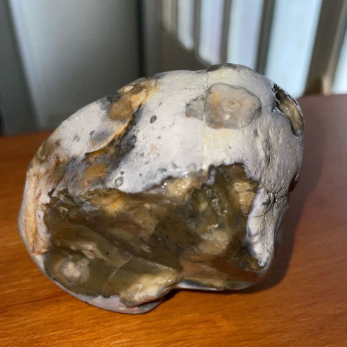 Set of 2 natural flint stones new