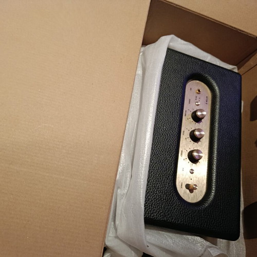 Marshall Act2 portable Bluetooth speaker like new