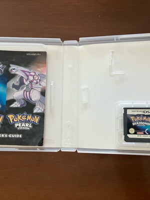 Pokemon Diamond used, complete in box