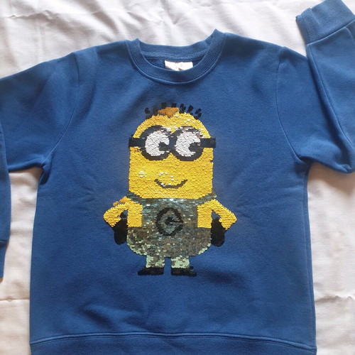 Minion kids sweatshirt like new, size 7-8 years, Fox collection