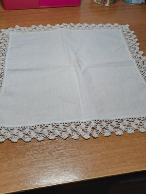 Handkerchiefs used, set of 2 pieces 28×25 cm