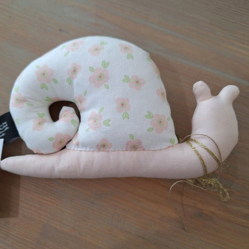 Snail doll 18 cm new