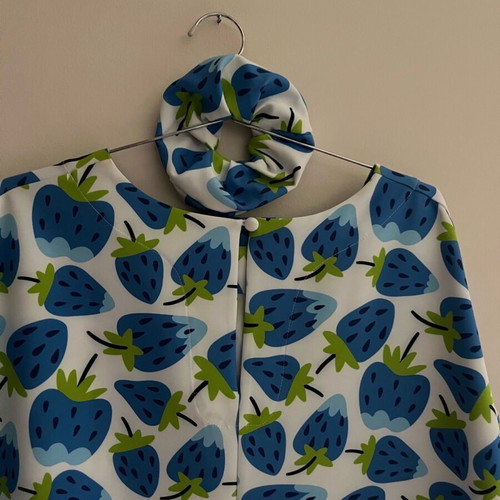 Chaton clothing mini dress small like new, blue multicolor