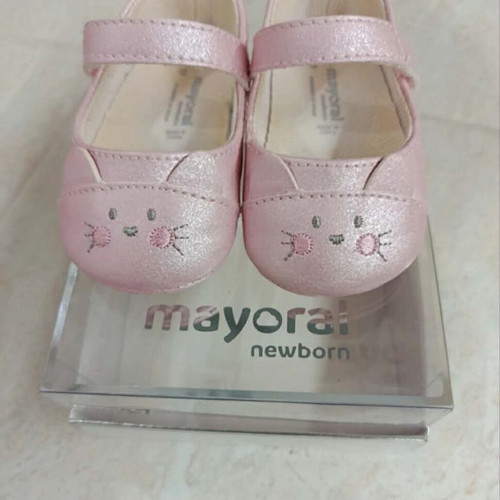 Mayoral baby shoes new, size 17