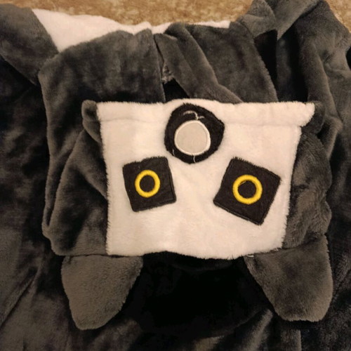 Adult lemur costumes like new, pack of two