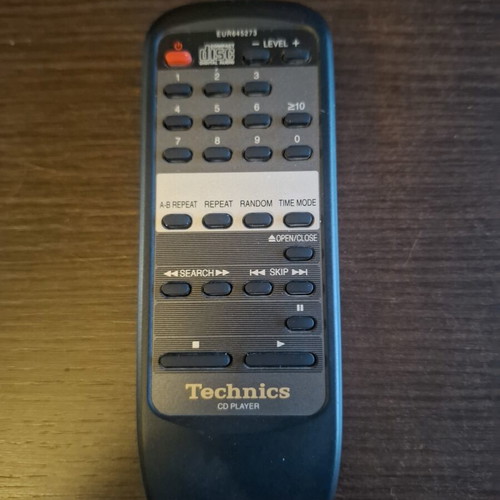 Technics CD player remote control like new, compatible models SL-PG390 SL-PG490 SL-PG590 SL-PG580A