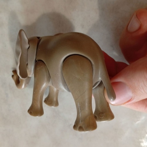 Playmobil baby elephant used