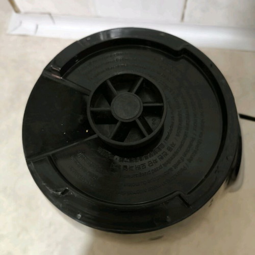 Philips blender used, fully functional with plastic damage
