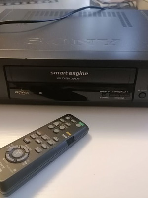 Sony Video Cassette Recorder SLV-E130 like new