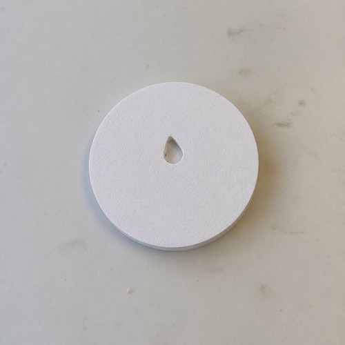 Wall key holder for one key with ring