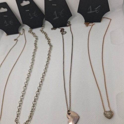 Chain necklaces like new, set of 4 pieces