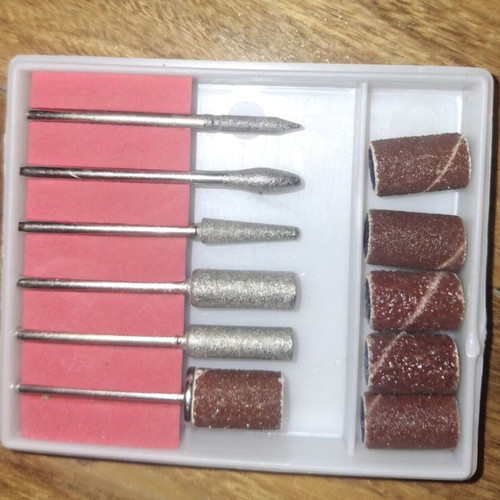 Nail set with professional nail drill bits, brushes and 2 nail pushers