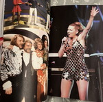 Επετειακό βιβλίο Eurovision 70 χρόνια glam τραγούδι πολιτική