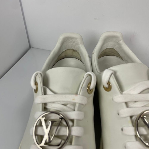 Louis Vuitton Frontrow leather sneakers used, white, size 37