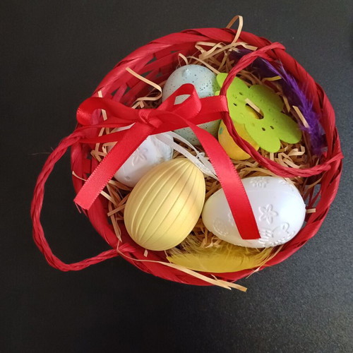 Easter decorative basket with eggs used