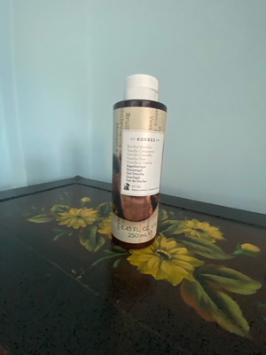 Shower Gel Korres като нов, 250мл, аромат ванилия и канела