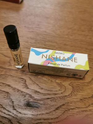 Nishane Deziro Extrait de Parfum like new, tester 1.5 ml