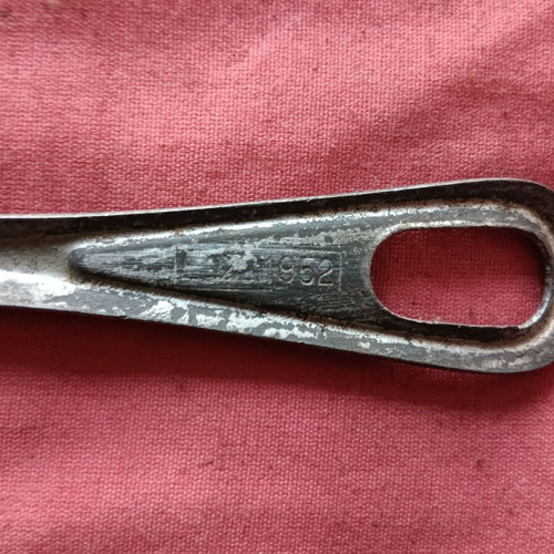 Military fork ES 1952 used collectible