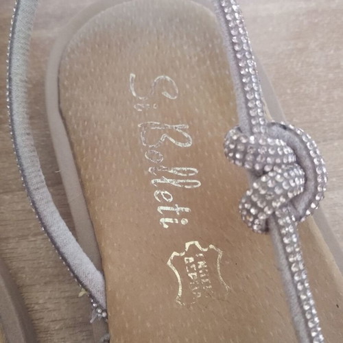 Sandals size 37 used, gold with leather insole