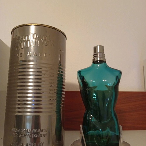 Men's colognes used, assorted set with various fragrances