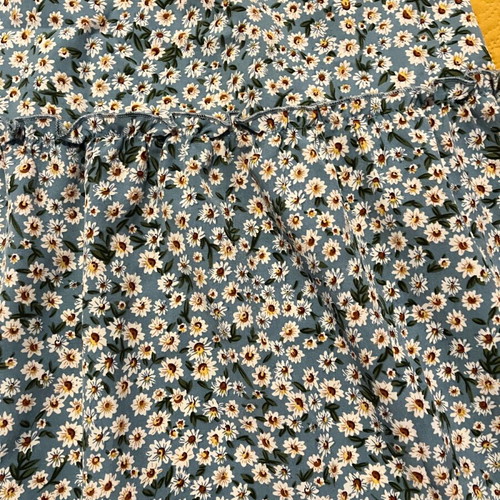 Shein skirt like new, multicolored, size L