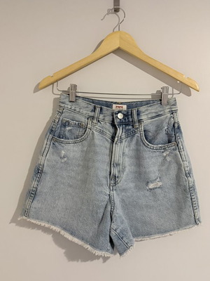 Pepe Jeans Shorts size 25 like new, blue
