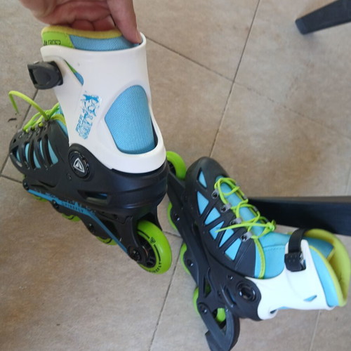 Roller skates, like new