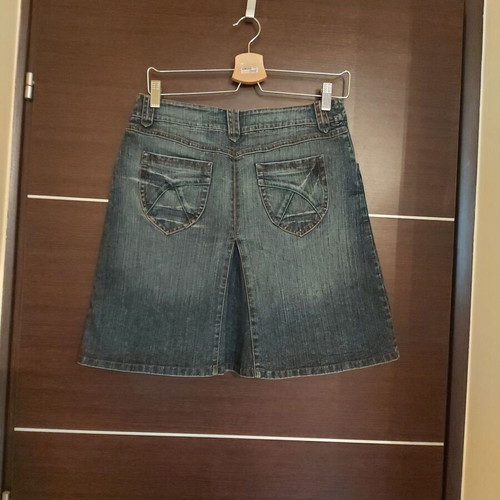 Miss Simbolo denim skirt like new with pockets and pleats size L