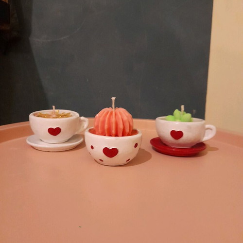 Soy candles in handmade ceramics, new with fragrances