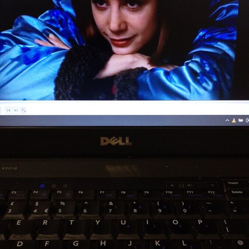 Lulu on the bridge DVD used, social genre, subtitles