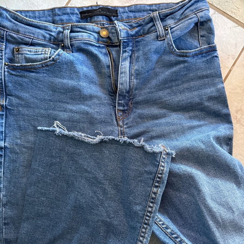 Stradivarius jean used, bell-bottom style, size M40