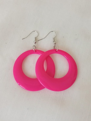 Fuchsia Summer Earrings new, lightweight acrylic resin