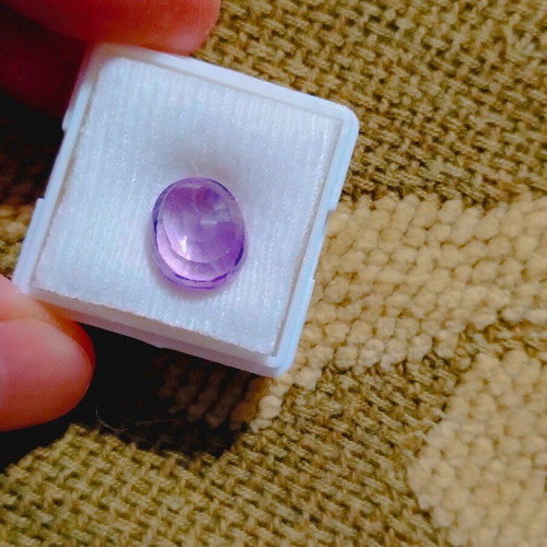 Natural Sapphire green to purple 6.85 carat with certificate