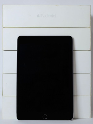 Apple iPad Mini 4 WiFi 16GB refurbished, black