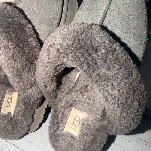 UGG Disquette women's slippers like new, gray, size 41