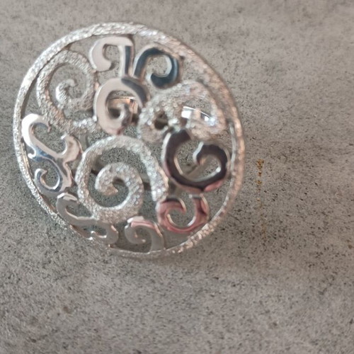 Pendant and ring made of 925 silver used