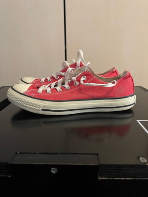 All Star Converse κόκκινα, σαν καινούργια, μέγεθος 40