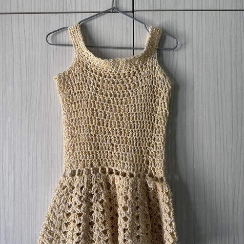 Handmade yellow crochet dress for girls 4-5 years