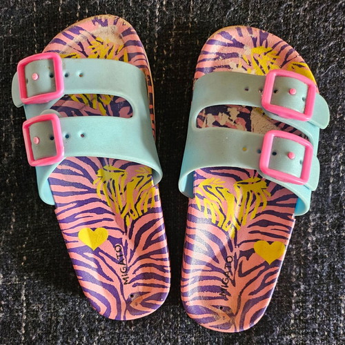 Migato children's sandals used size 30