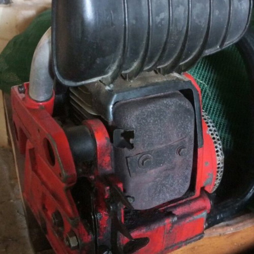 Jonsered 70E professional chainsaw used, 70 cc, vintage