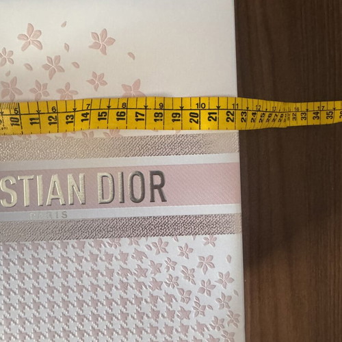 Christian Dior Paris paper gift box with floral design