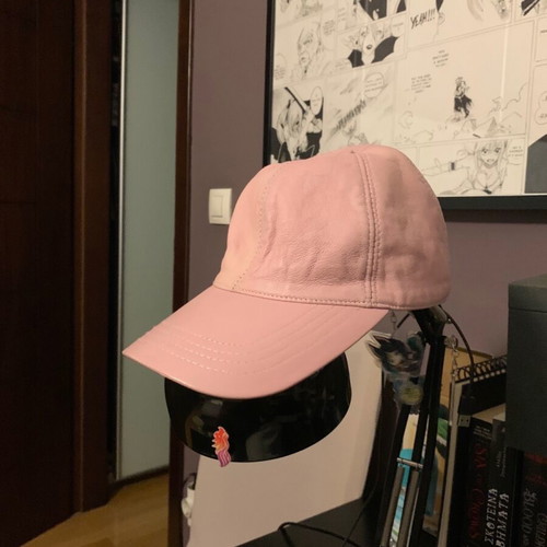 Leather hat pink new