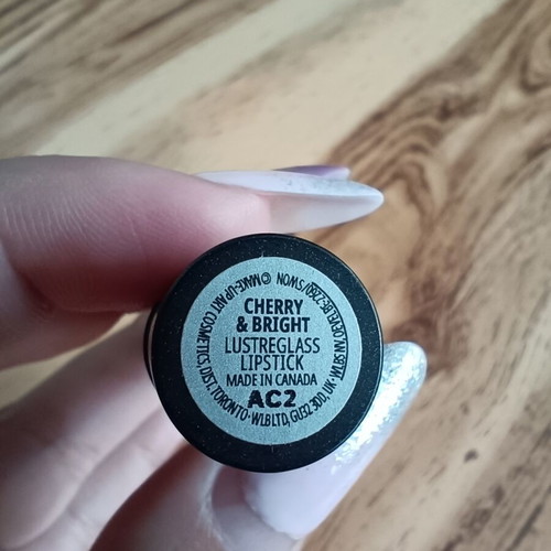 MAC Mini Lipstick Cherry & Bright new