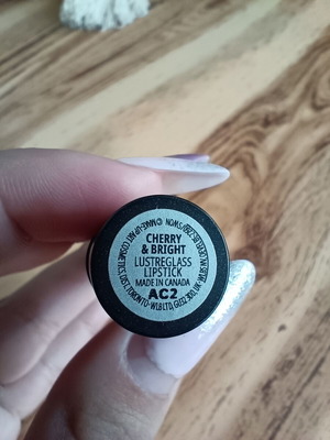 MAC Mini Lipstick Cherry & Bright new